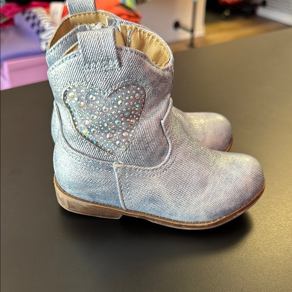 JellyPop Boots Child size 6